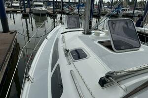 Gingerly 33ft Hunter Yacht For Sale