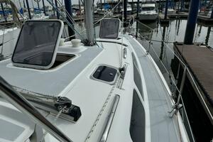 Gingerly 33ft Hunter Yacht For Sale