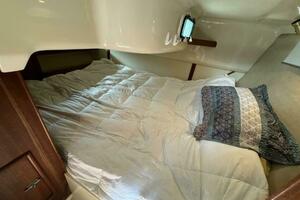 Gingerly 33ft Hunter Yacht For Sale