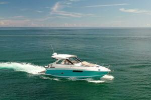 35ft Regal Yacht For Sale