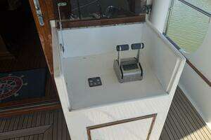 1997 Grand Banks 46 Europa thumbnail 23