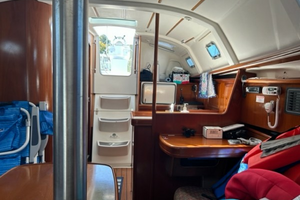 LIL NONIE III 33ft Beneteau Yacht For Sale