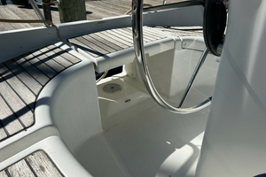 LIL NONIE III 33ft Beneteau Yacht For Sale