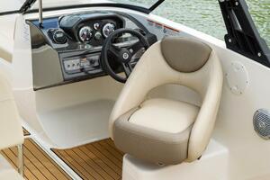 22ft Bayliner Yacht For Sale