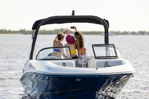 22ft Bayliner Yacht For Sale