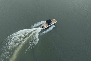 19ft Bayliner Yacht For Sale