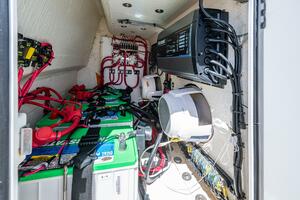 32ft Jupiter Yacht For Sale