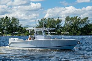 32ft Jupiter Yacht For Sale
