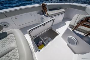 32ft Jupiter Yacht For Sale