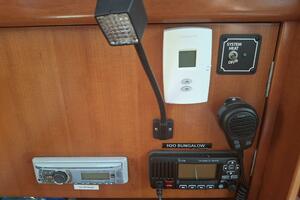 H2O Bungalow 39ft Beneteau Yacht For Sale