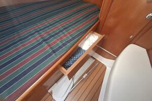 H2O Bungalow 39ft Beneteau Yacht For Sale