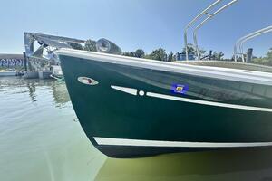 VISION 2 24ft Custom Yacht For Sale