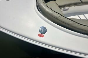 VISION 2 24ft Custom Yacht For Sale
