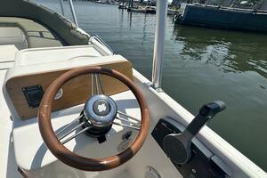 VISION 2 24ft Custom Yacht For Sale