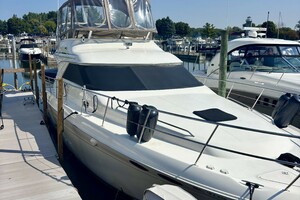 40ft Sea Ray Yacht For Sale