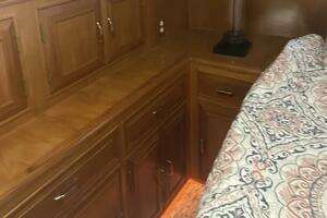 1988 Ocean Alexander 42 Aft Cabin thumbnail 9