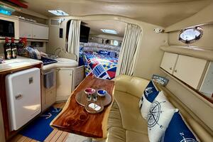 33ft Sea Ray Yacht For Sale