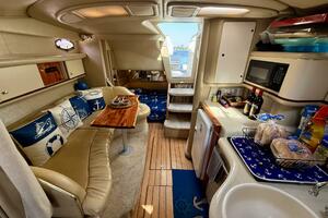 33ft Sea Ray Yacht For Sale