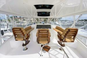 Flybridge Helm Seating