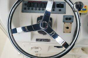 Blue Moon 25ft Pursuit Yacht For Sale