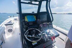 2024 Tidewater 3100 Carolina Bay thumbnail 17