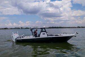 2024 Tidewater 3100 Carolina Bay thumbnail 25
