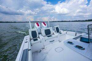 2024 Tidewater 3100 Carolina Bay thumbnail 11