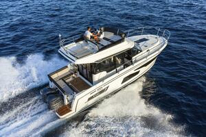 34ft Jeanneau Yacht For Sale