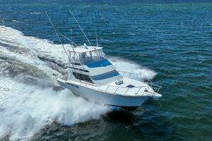 1994 Hatteras 46 Convertible thumbnail 63