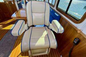 2006 Sabre 42 Sedan thumbnail 52