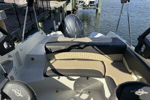 23ft Stingray Yacht For Sale
