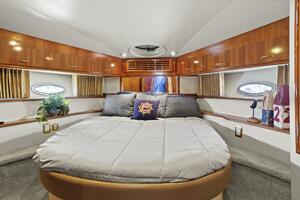 Noahgenda 46ft Carver Yacht For Sale