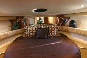 2005 Meridian 411 Sedan thumbnail 10