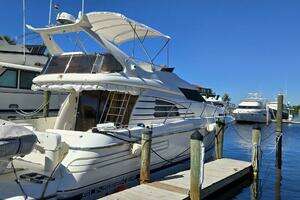 1997 Sunseeker Manhattan 48 thumbnail 5
