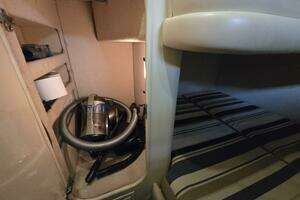 1997 Sunseeker Manhattan 48 thumbnail 31