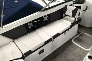 26ft Bryant Yacht For Sale