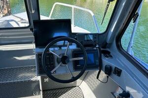 22ft Hewescraft Yacht For Sale