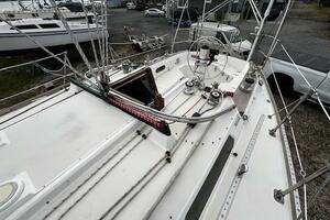 Port side deck rigging