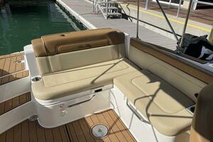 Cool Vibe 26ft Sea Ray Yacht For Sale