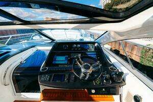 2014 Sunseeker Predator 60 thumbnail 23
