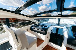 63FT (19.38M) SUNSEEKER