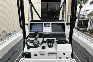 Knot Golfing 27ft Blackfin Yacht For Sale