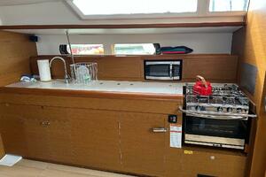 47ft Jeanneau Yacht For Sale