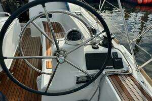 2018 Jeanneau Sun Odyssey 479 thumbnail 21