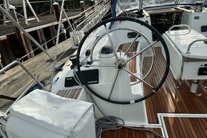 47ft Jeanneau Yacht For Sale