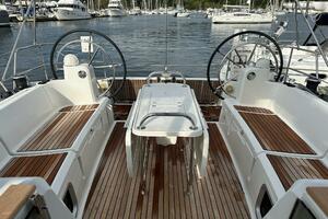 47ft Jeanneau Yacht For Sale