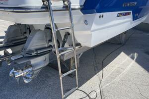 Andiamo 32ft Monterey Yacht For Sale