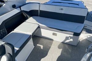 Andiamo 32ft Monterey Yacht For Sale