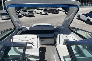 Andiamo 32ft Monterey Yacht For Sale