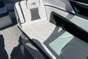 Andiamo 32ft Monterey Yacht For Sale